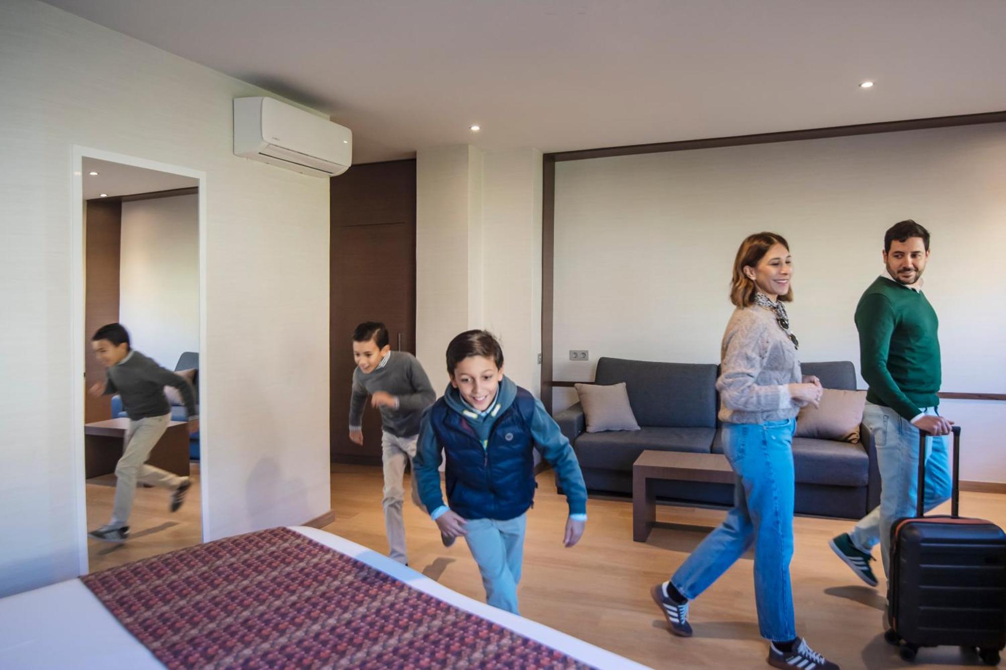Hotel Granada By Pierre & Vacances — Foto 1